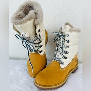 NEW Timberland Premium 6” Wheat Nubuck + Ivory Puffer Lace Ankle Boots 
Size 7.5